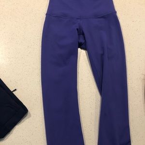 Purple leggings shin length